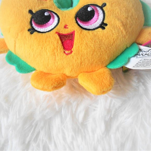 Shopkins Billy Bagel Plush - Picture 6 of 12